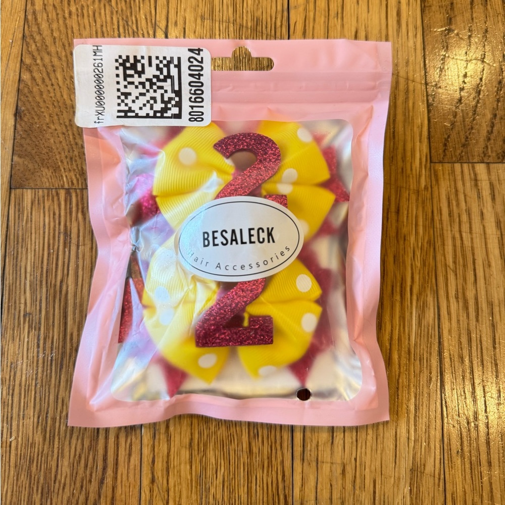 NWT - Birthday Hair Bows for Baby Girl - Number 2
Pink / Yellow - Sealed package